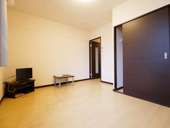 レオネクスト伊那富の物件内観写真